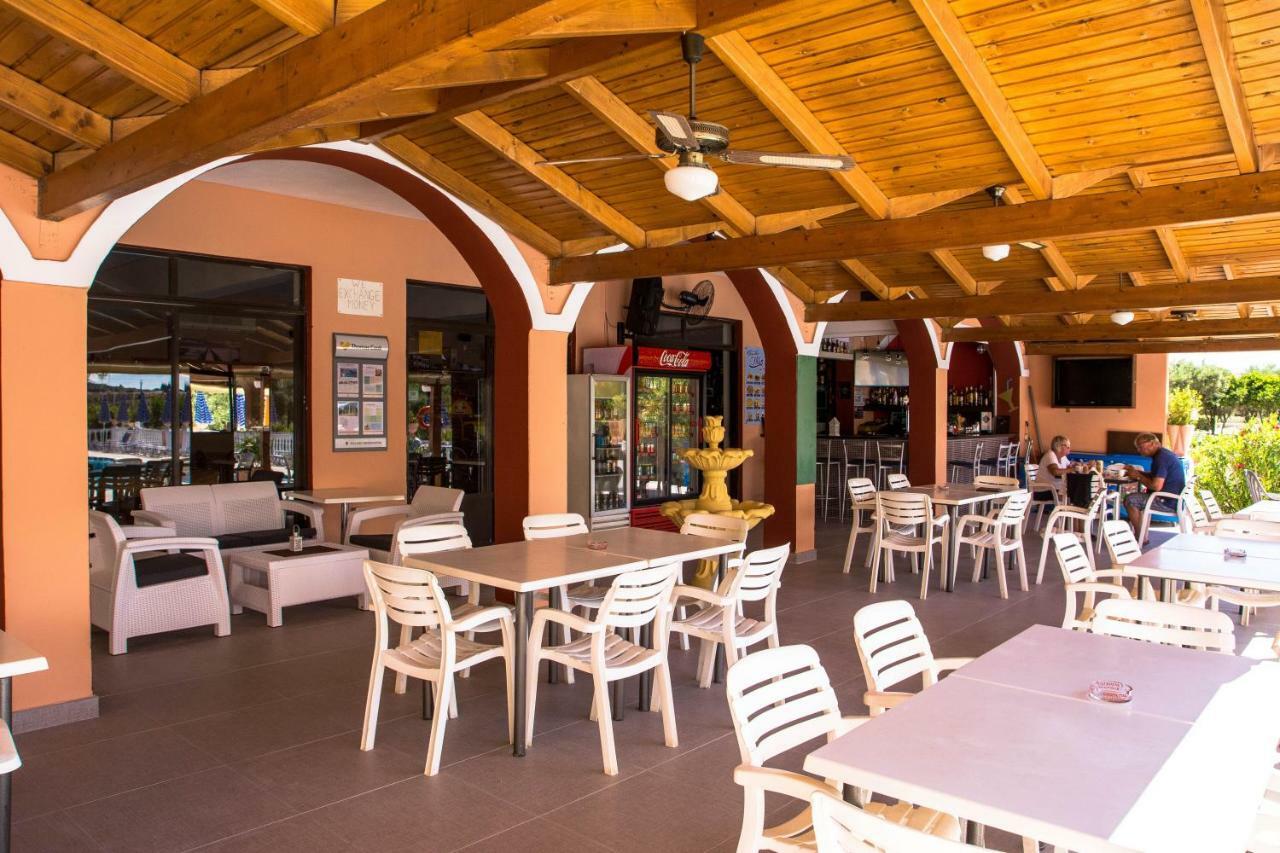 Nikos Studios Alykes Zakynthos Island Exterior foto